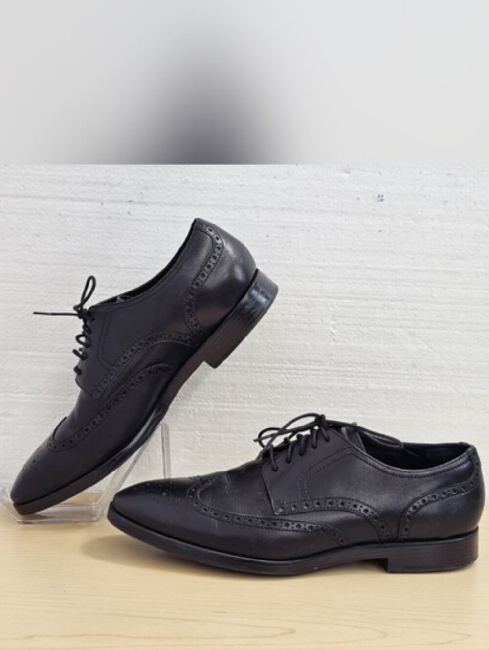 Cole Haan Wingtip Oxfords Classic Brogue Detailing Black Leather Dress Shoes, 10